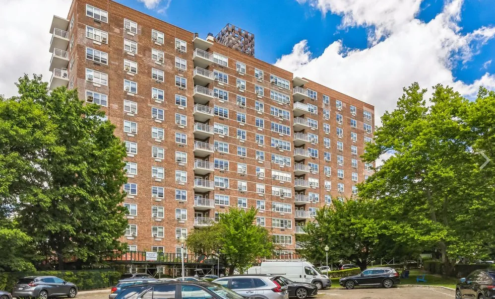 Facade Restoration at 3935 Blackstone Avenue, Bronx, NY 10471